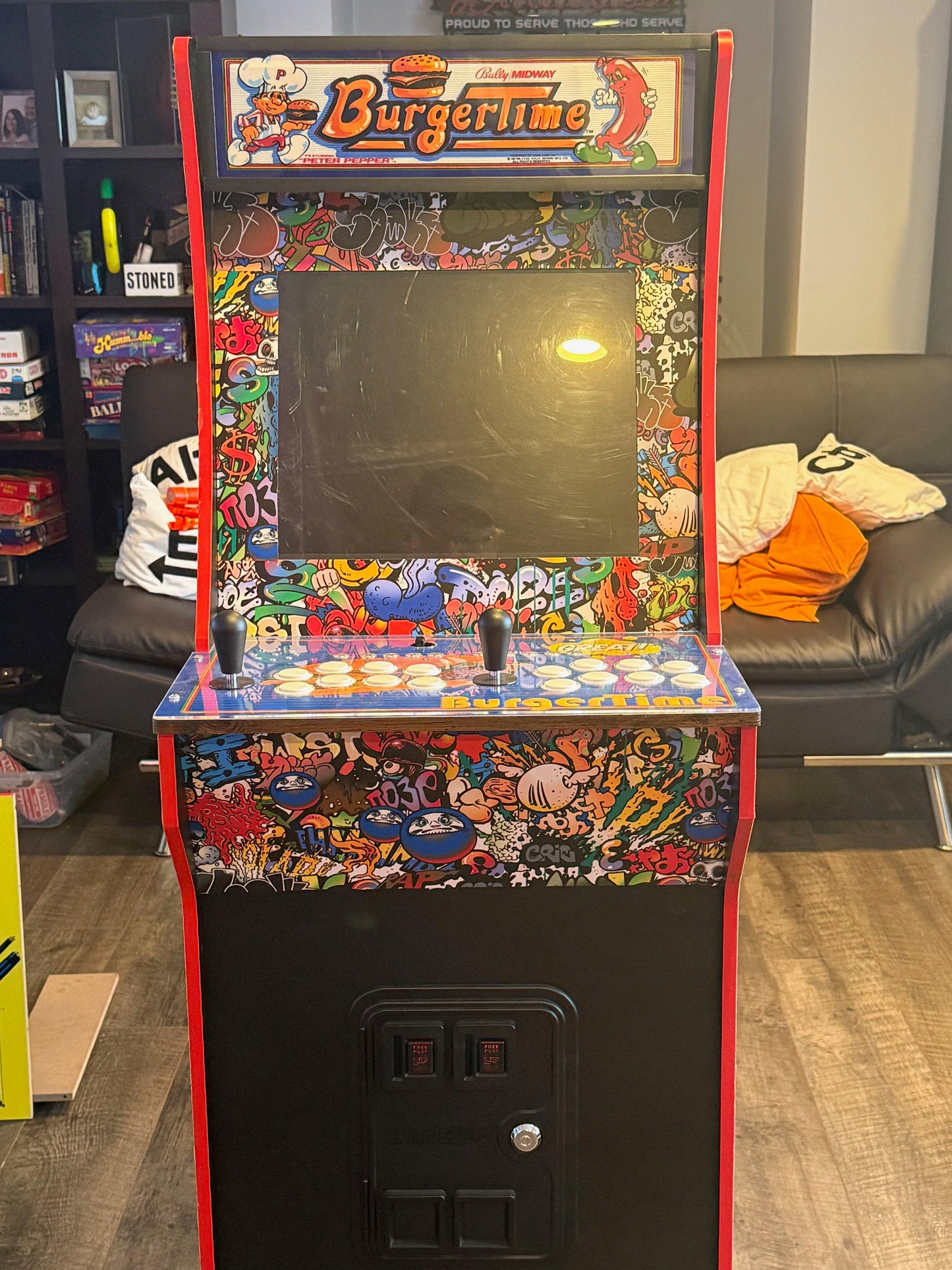 80'S ARCADE MEETS MODERN GAMING!